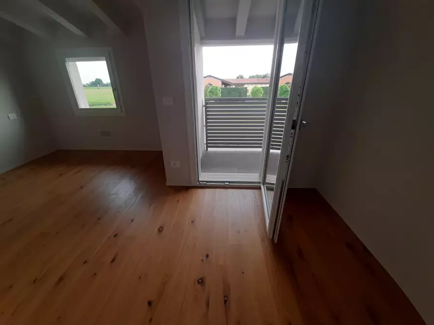 Immagine 11 di Casa trifamiliare in vendita  in Via San Giovanni Battista,2/7 a Mestrino