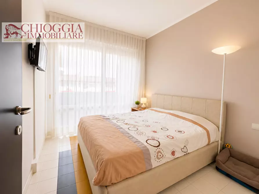 Immagine 9 di Appartamento in vendita  in Via delle Nazioni Unite a Chioggia