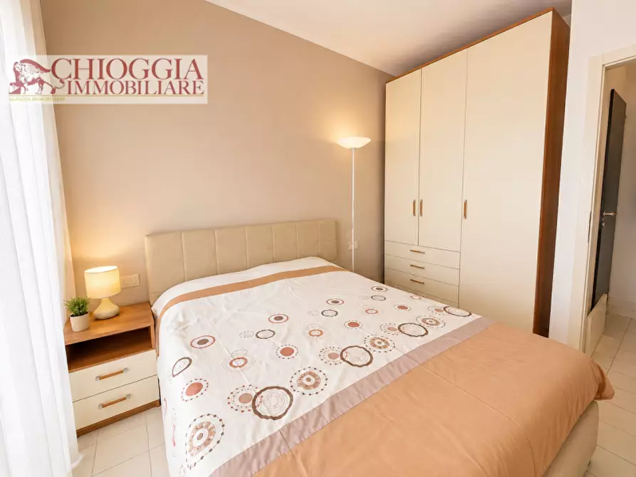 Immagine 10 di Appartamento in vendita  in Via delle Nazioni Unite a Chioggia