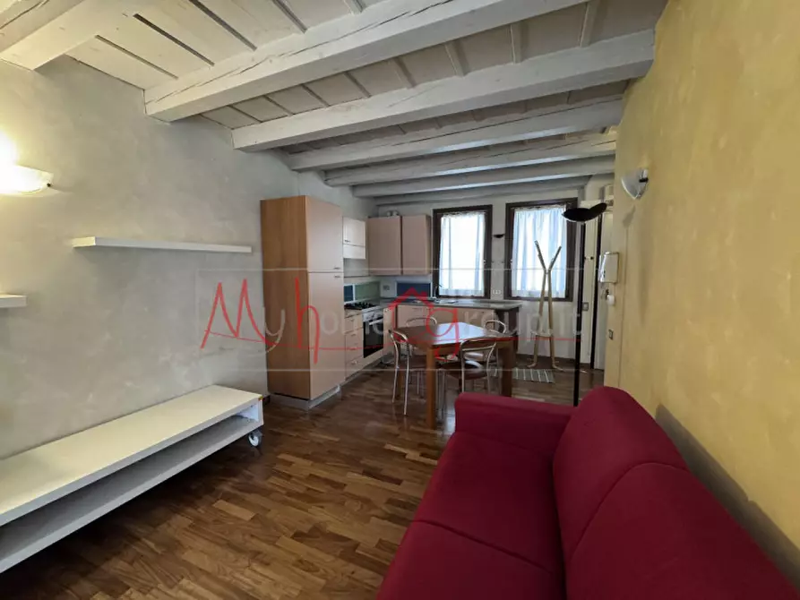 Immagine 2 di Appartamento in affitto  in Via Boccalerie a Padova
