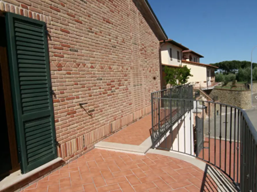Immagine 16 di Villa in vendita  a Sinalunga