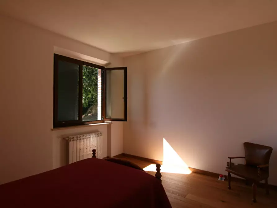 Immagine 25 di Villa in vendita  a Sinalunga