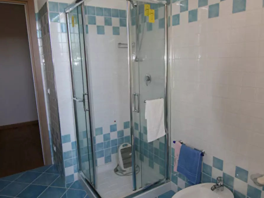 Immagine 32 di Villa in vendita  a Sinalunga
