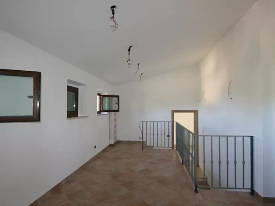 Immagine 41 di Villa in vendita  a Sinalunga