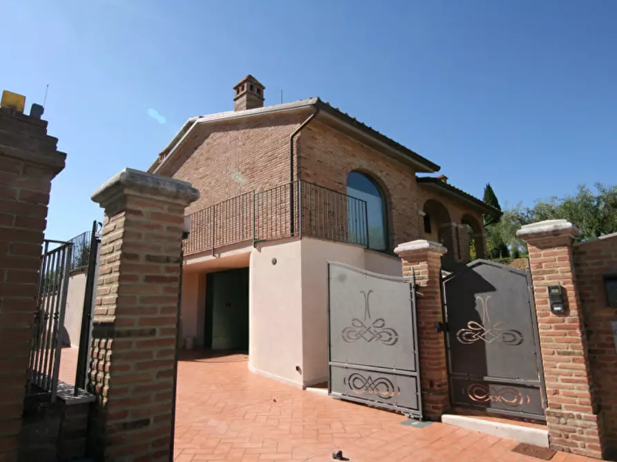 Immagine 67 di Villa in vendita  a Sinalunga