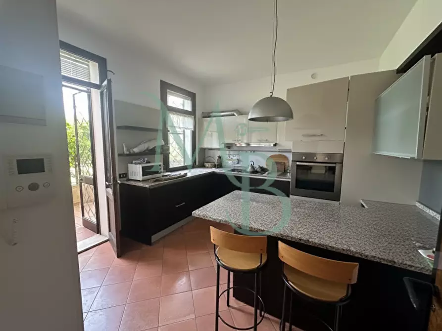 Immagine 2 di Casa bifamiliare in vendita  in Via Monte Grappa a Padova