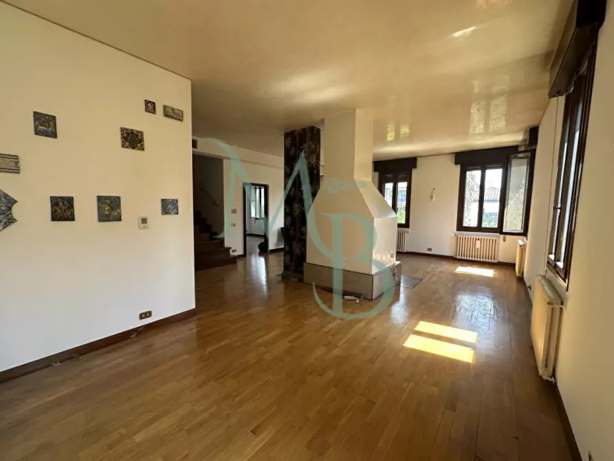 Immagine 7 di Casa bifamiliare in vendita  in Via Monte Grappa a Padova