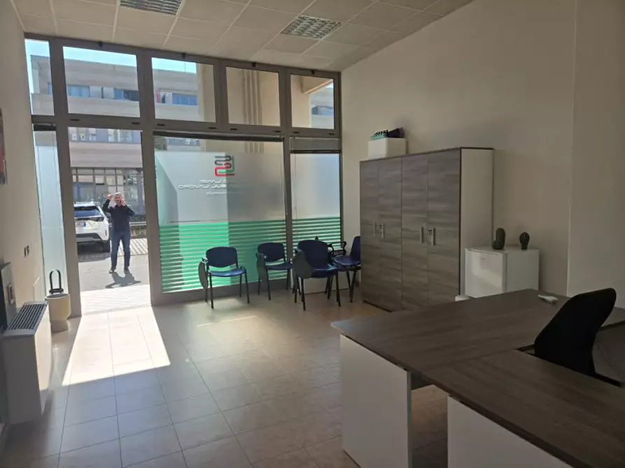 Immagine 4 di Ufficio in vendita  in Via Robert Koch, 41 a Parma