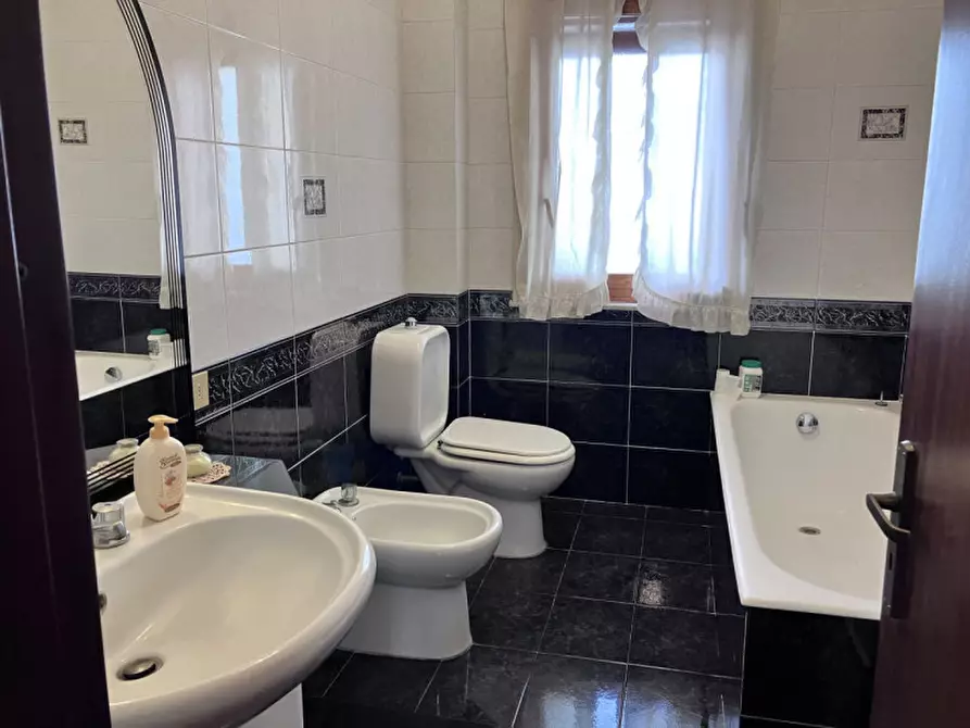 Immagine 8 di Appartamento in vendita  in Via Acicastello, 85 a Aci Castello