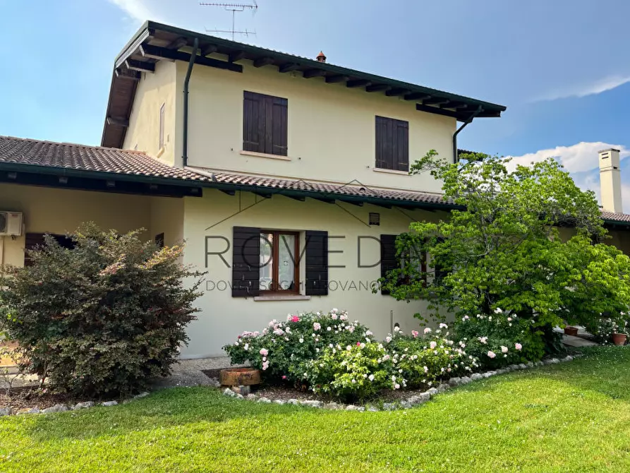 Immagine 2 di Casa indipendente in vendita  in Via Fratelli Cervi a Casier