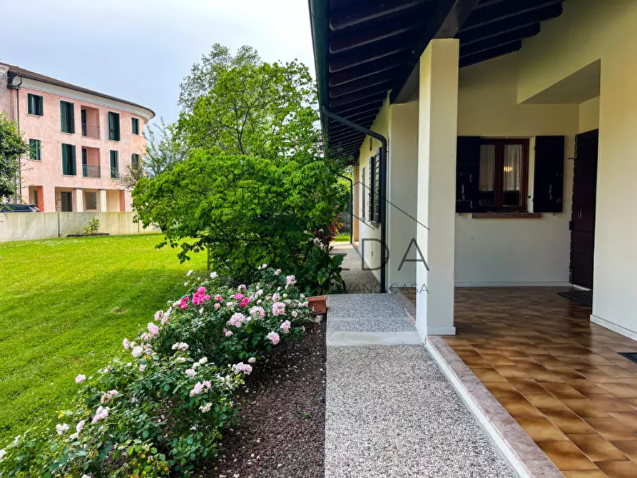 Immagine 24 di Casa indipendente in vendita  in Via Fratelli Cervi a Casier