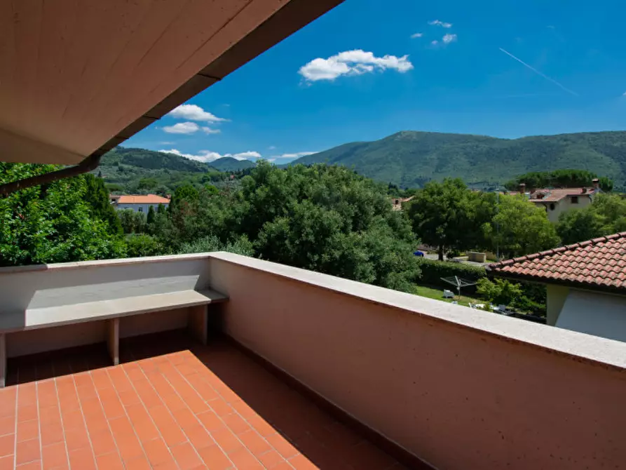 Immagine 7 di Casa indipendente in vendita  in Via Carlo Forlanini a Prato