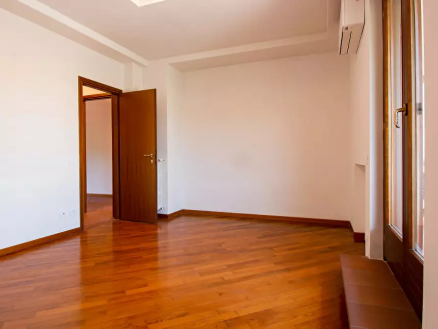 Immagine 9 di Casa indipendente in vendita  in Via Carlo Forlanini a Prato