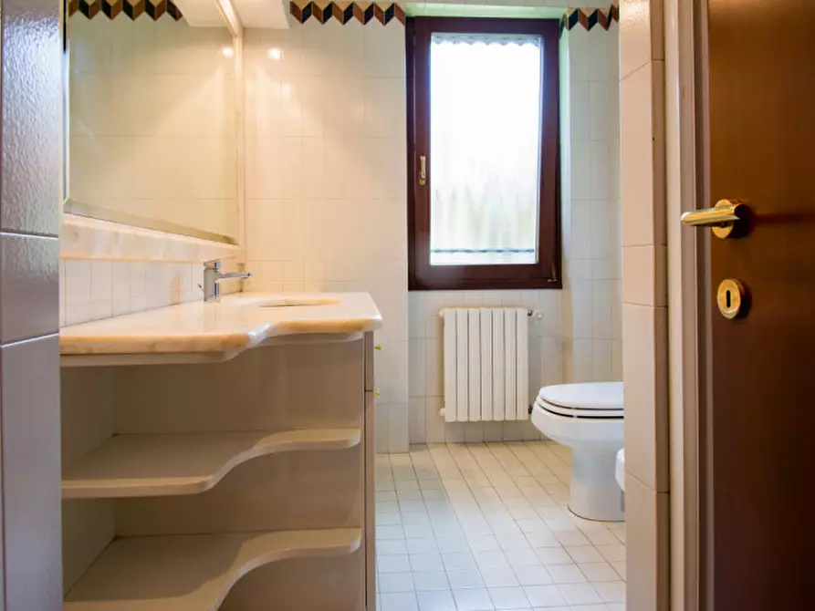 Immagine 20 di Casa indipendente in vendita  in Via Carlo Forlanini a Prato