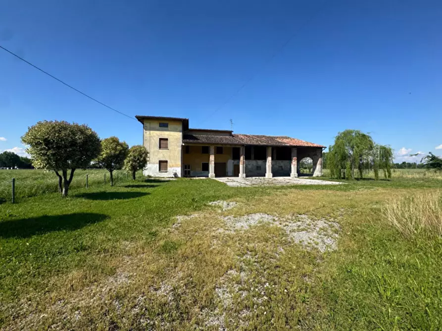 Immagine 1 di Rustico / casale in vendita  in via.Zilie Inferiori n.40 a Calvisano
