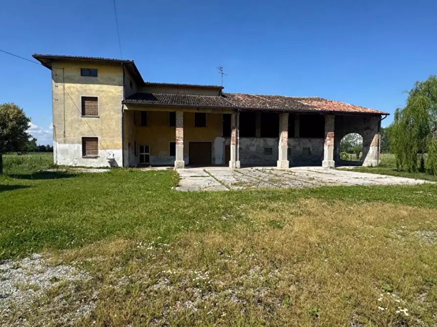 Immagine 2 di Rustico / casale in vendita  in via.Zilie Inferiori n.40 a Calvisano