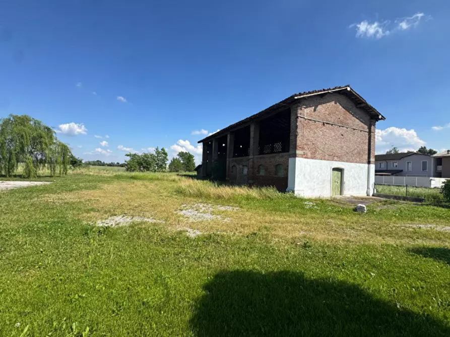 Immagine 10 di Rustico / casale in vendita  in via.Zilie Inferiori n.40 a Calvisano