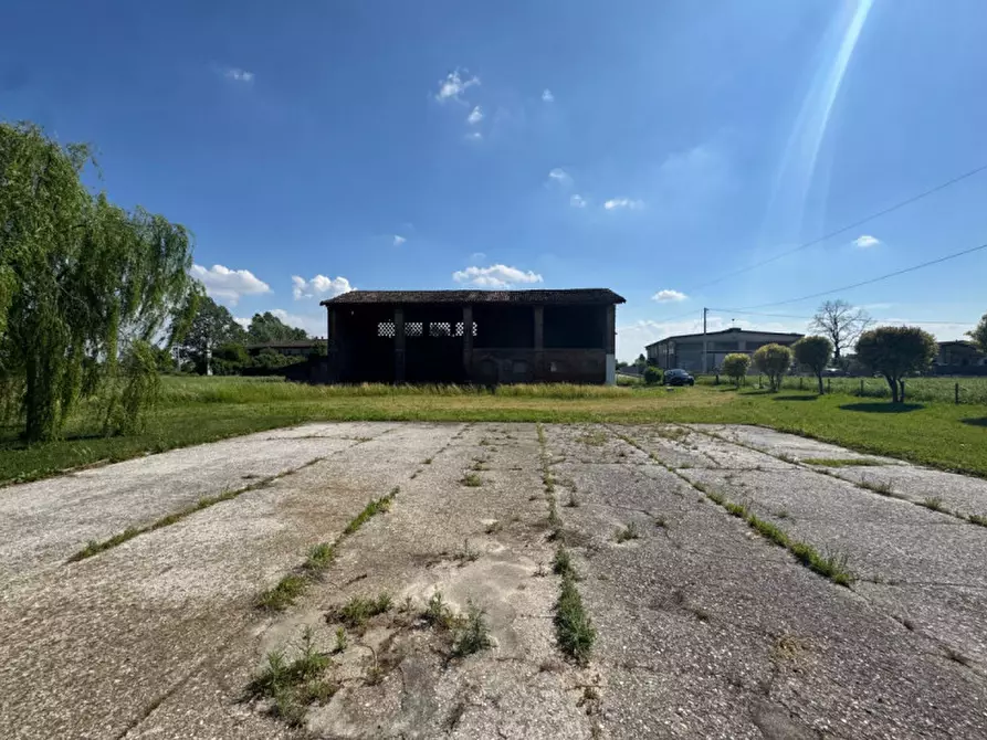 Immagine 11 di Rustico / casale in vendita  in via.Zilie Inferiori n.40 a Calvisano