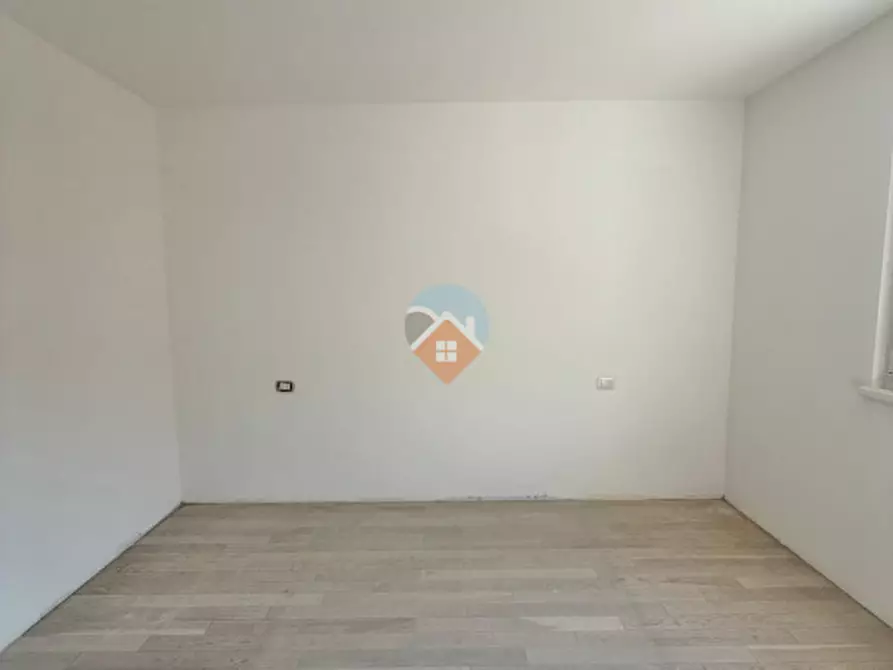 Immagine 9 di Appartamento in vendita  in Via del Garda 43 a Mori