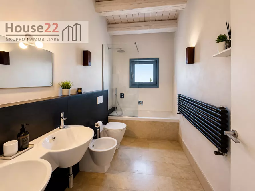 Immagine 13 di Villa in vendita  in Contrada Fiumara a Noto