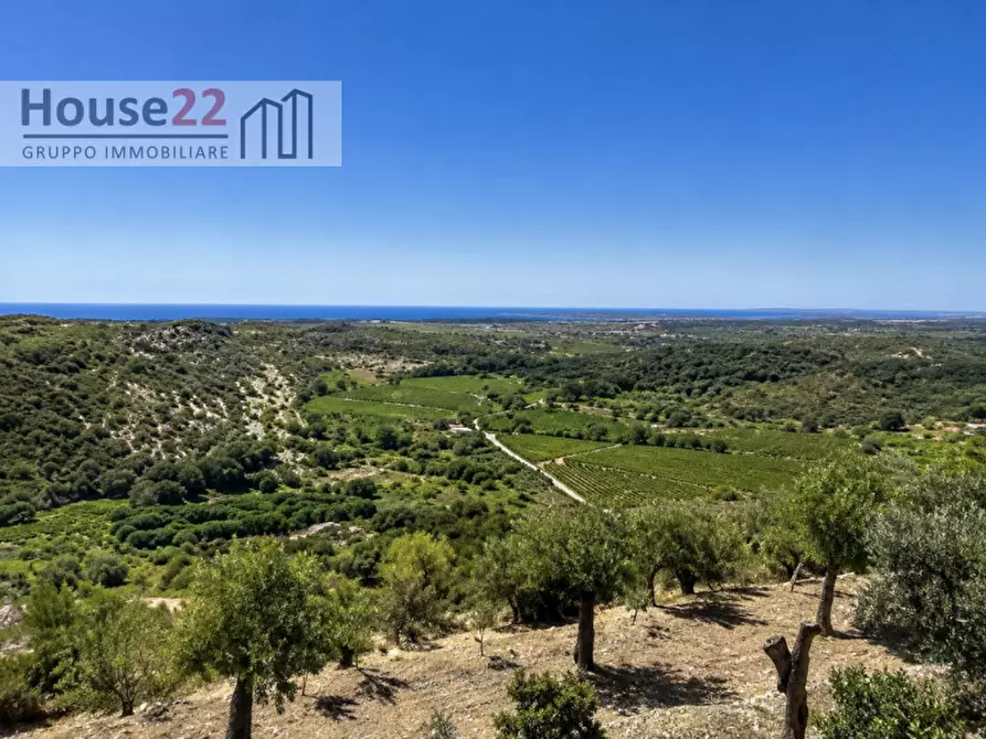 Immagine 26 di Villa in vendita  in Contrada Fiumara a Noto