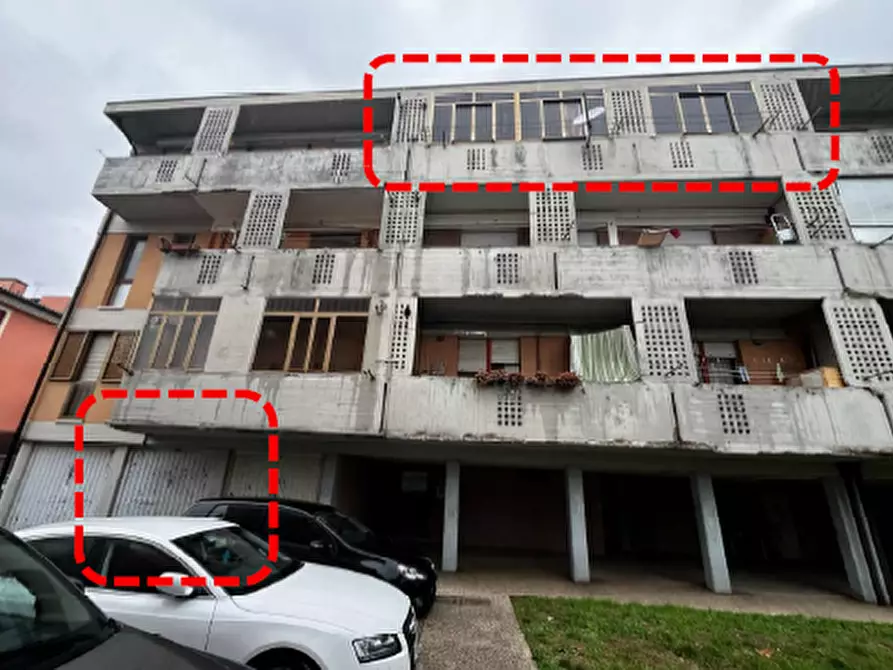 Immagine 1 di Appartamento in vendita  in Via Bagaron, 10 a Venezia
