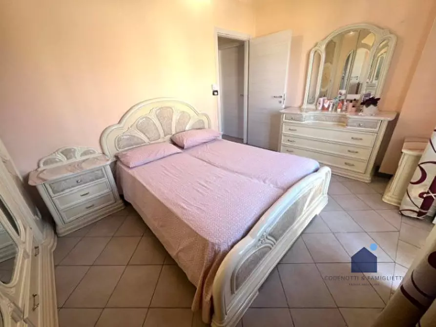 Immagine 11 di Appartamento in vendita  in VIA VITTORIO VENETO a Castenedolo