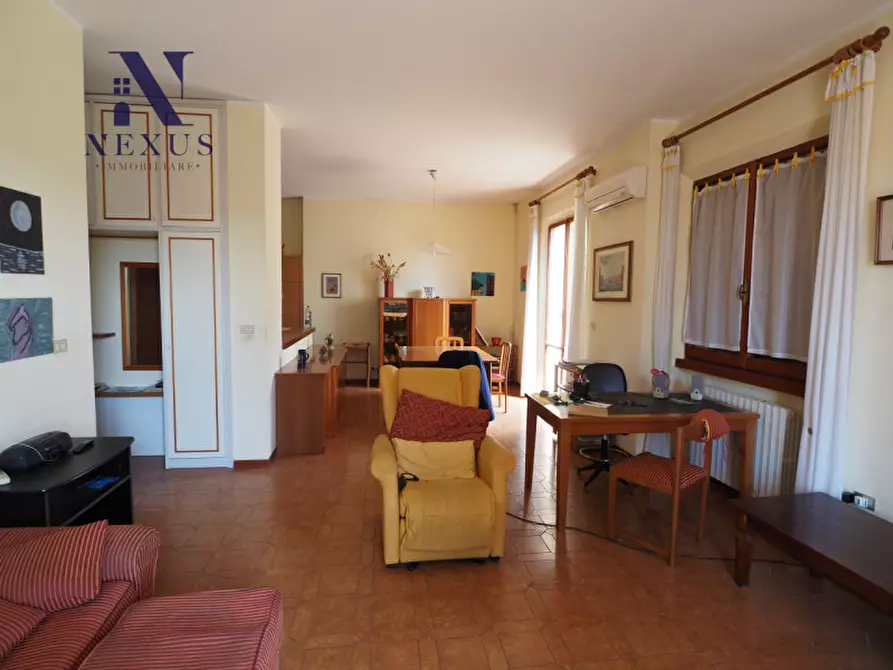Immagine 2 di Casa indipendente in vendita  in Via XXV Aprile a Monte Porzio
