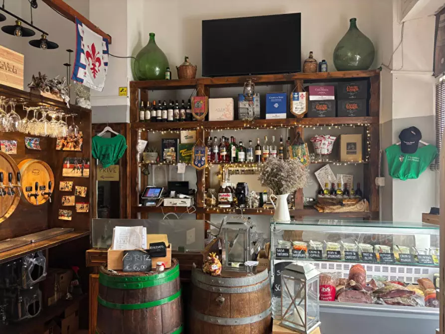 Immagine 2 di Attività commerciale in vendita  in VIA GELLI a Firenze