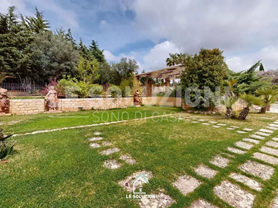 Immagine 9 di Villa in vendita  in Strada comunale Pozzo lo Pico I 30 a Putignano
