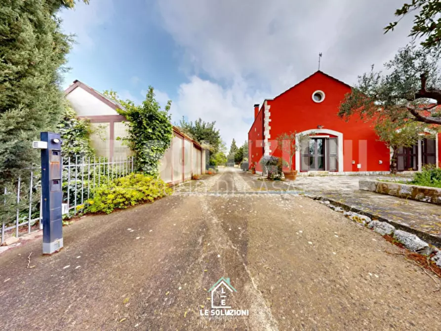Immagine 11 di Villa in vendita  in Strada comunale Pozzo lo Pico I 30 a Putignano