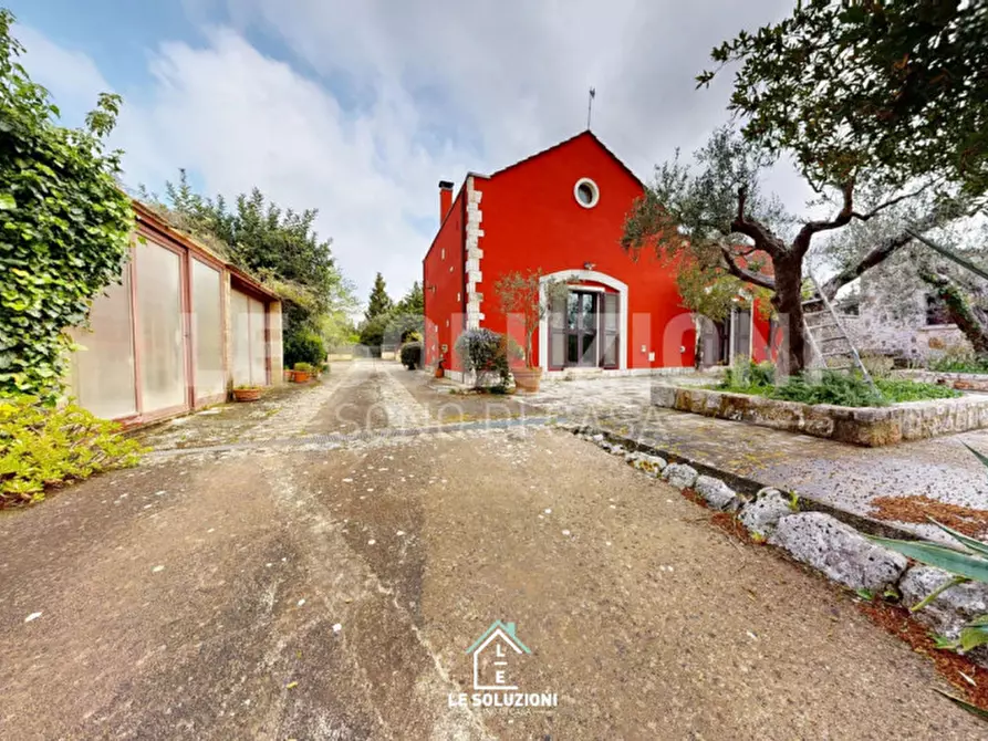 Immagine 57 di Villa in vendita  in Strada comunale Pozzo lo Pico I 30 a Putignano