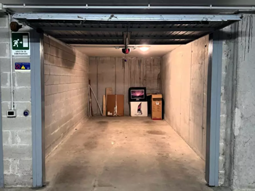 Immagine 3 di Garage in vendita  a Monfalcone