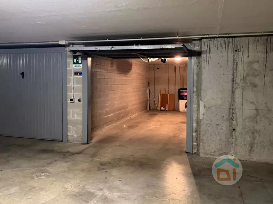 Immagine 4 di Garage in vendita  a Monfalcone