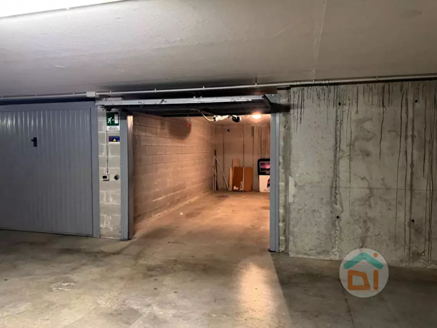 Immagine 6 di Garage in vendita  a Monfalcone