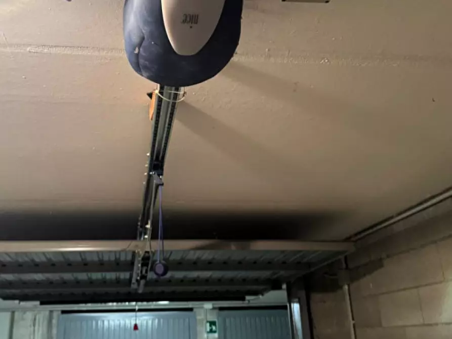 Immagine 11 di Garage in vendita  a Monfalcone