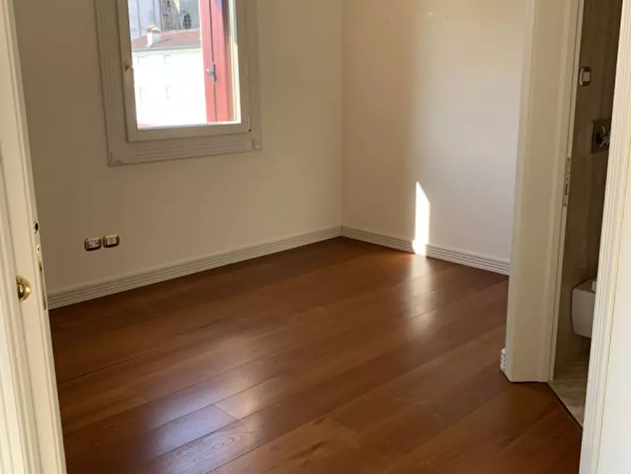 Immagine 6 di Appartamento in affitto  in corso fogazzaro a Vicenza