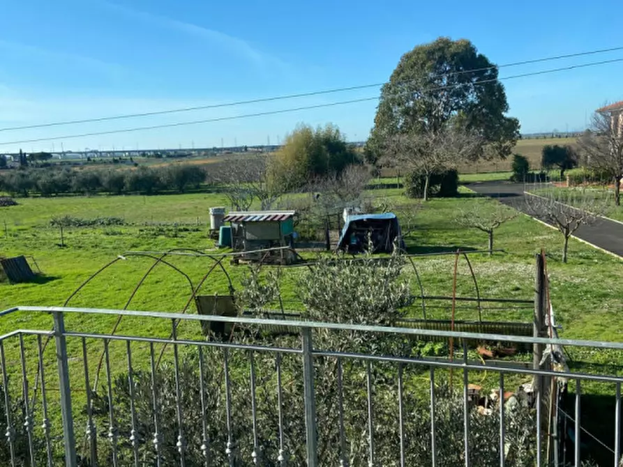 Immagine 8 di Appartamento in vendita  in Via Guglielmo Marconi a Collesalvetti