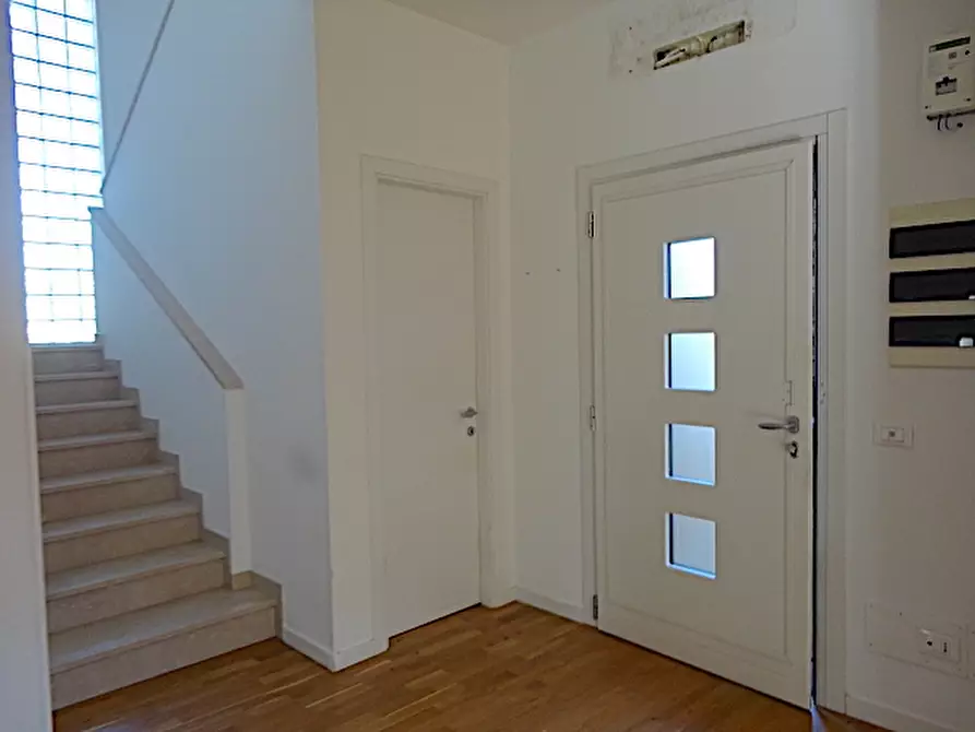 Immagine 3 di Casa indipendente in vendita  in Via Beato Luigi Guanella a Padova
