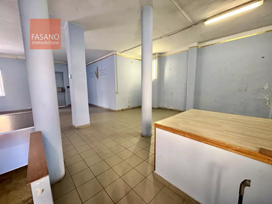 Immagine 10 di Ufficio in vendita  in Via Emanuele Luserna di Rorà a Torino