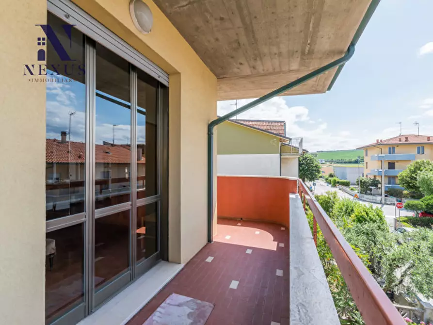 Immagine 16 di Appartamento in vendita  in Viale delle Province a Mondolfo