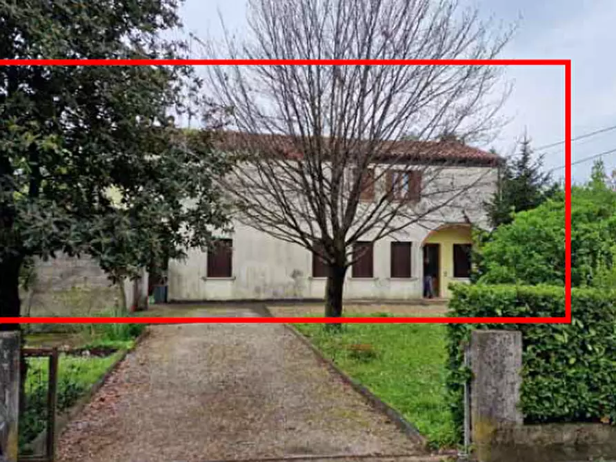 Immagine 1 di Appartamento in vendita  in Via Le Basse, 28 a Oderzo