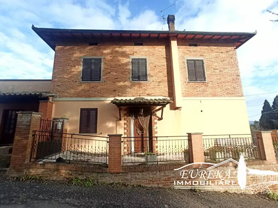 Immagine 2 di Villetta a schiera in vendita  in CIMBANO a Castiglione Del Lago