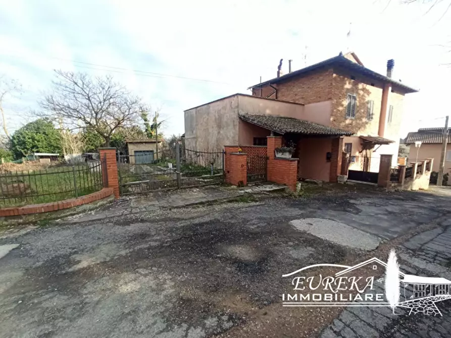 Immagine 5 di Villetta a schiera in vendita  in CIMBANO a Castiglione Del Lago