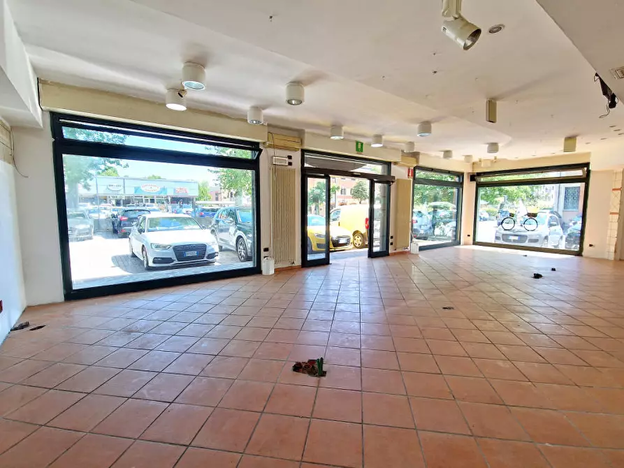 Immagine 5 di Negozio in affitto  in Via Sandro Pertini,1 a Anzola Dell'emilia