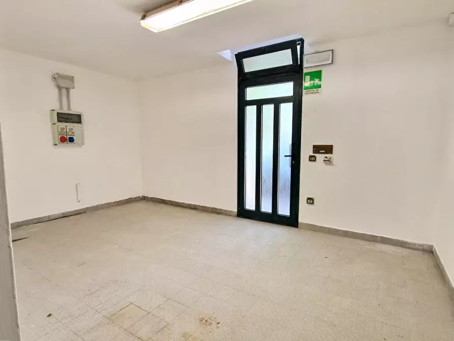 Immagine 14 di Negozio in affitto  in Via Sandro Pertini,1 a Anzola Dell'emilia