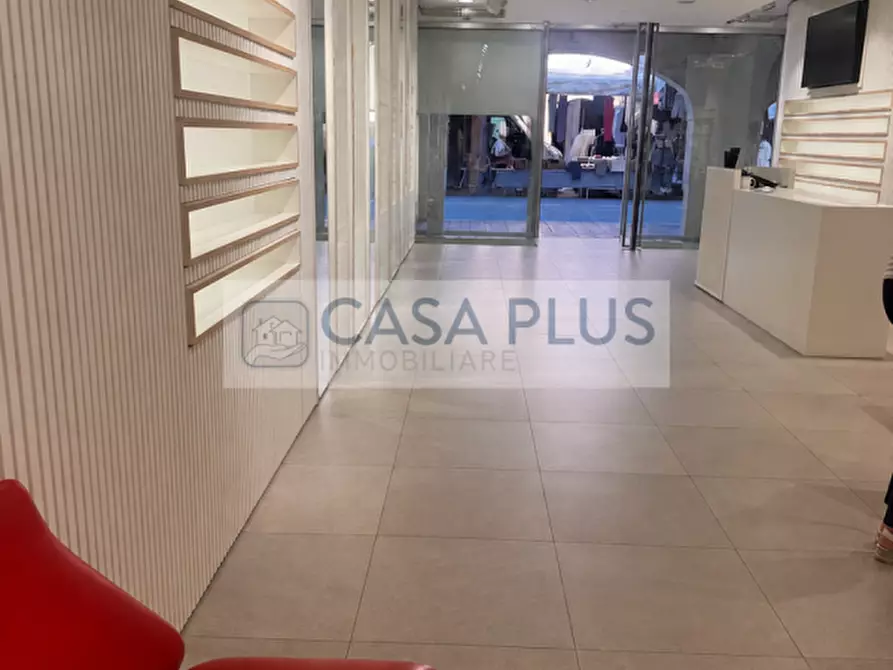 Immagine 3 di Negozio in affitto  a Cittadella