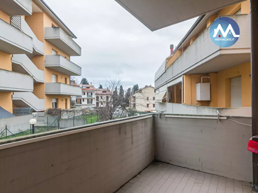 Immagine 18 di Appartamento in vendita  in Via La Rocca a Montelabbate