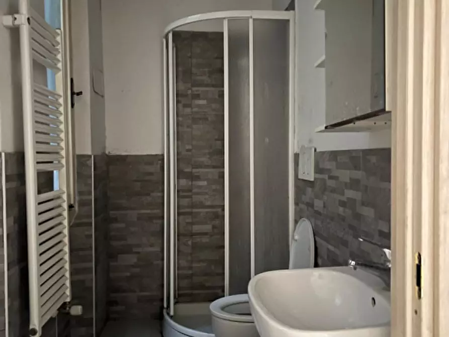 Immagine 7 di Appartamento in vendita  in PIAZZA DELLA VITTORIA a Firenze