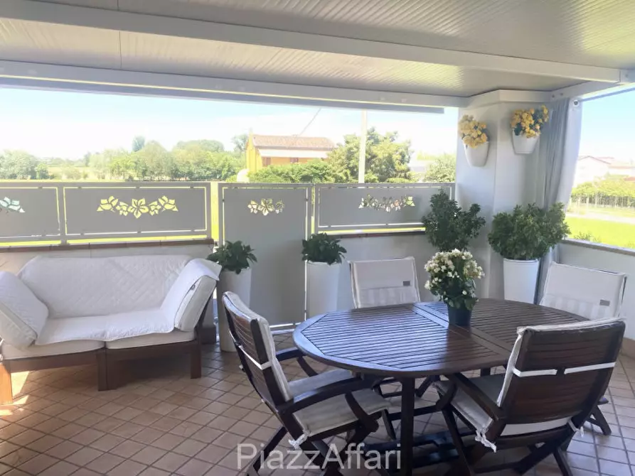 Immagine 3 di Casa bifamiliare in vendita  in Via Roma a Brugine